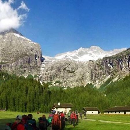 Lovely Apt In Pinzolo Val Rendena 7 Экстерьер фото