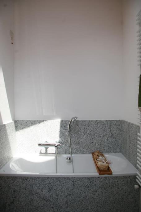 Lovely Apt In Pinzolo Val Rendena 7 Экстерьер фото